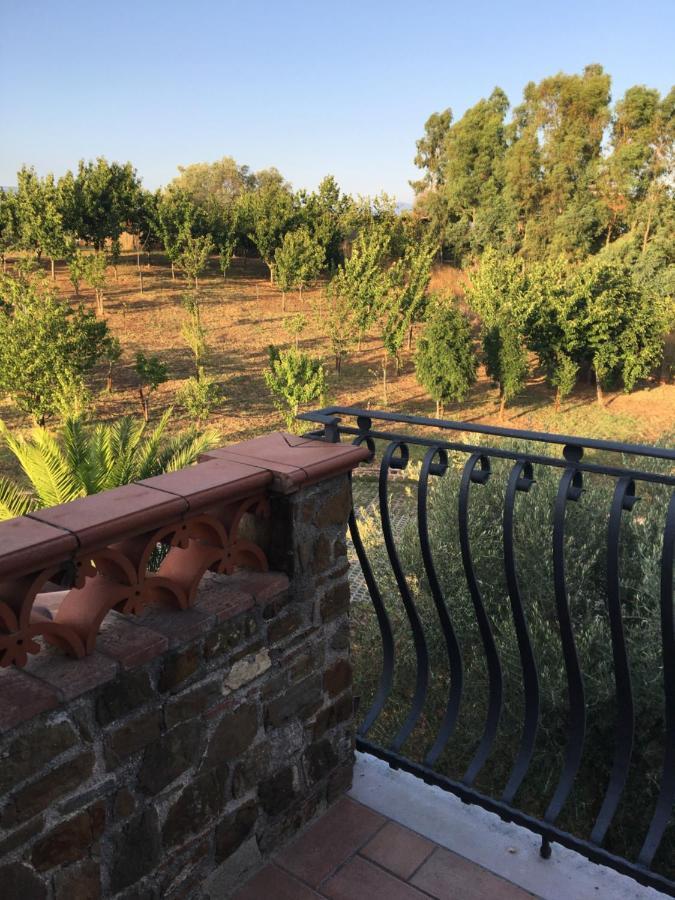 La Ginestra Hotel Castel San Lorenzo Buitenkant foto