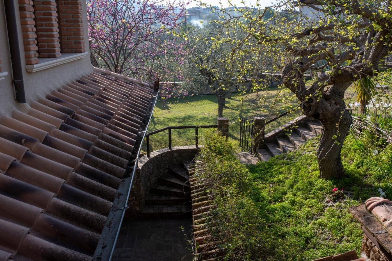 La Ginestra Hotel Castel San Lorenzo Buitenkant foto