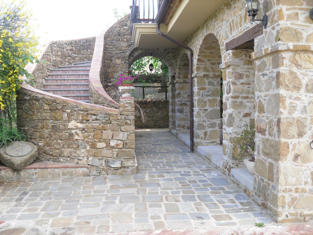 La Ginestra Hotel Castel San Lorenzo Buitenkant foto