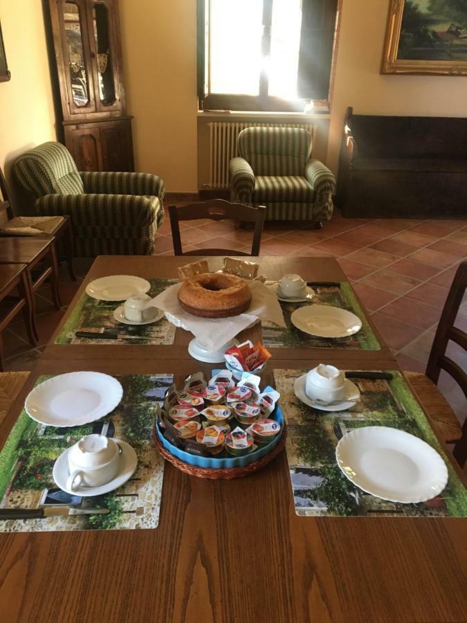 La Ginestra Hotel Castel San Lorenzo Buitenkant foto